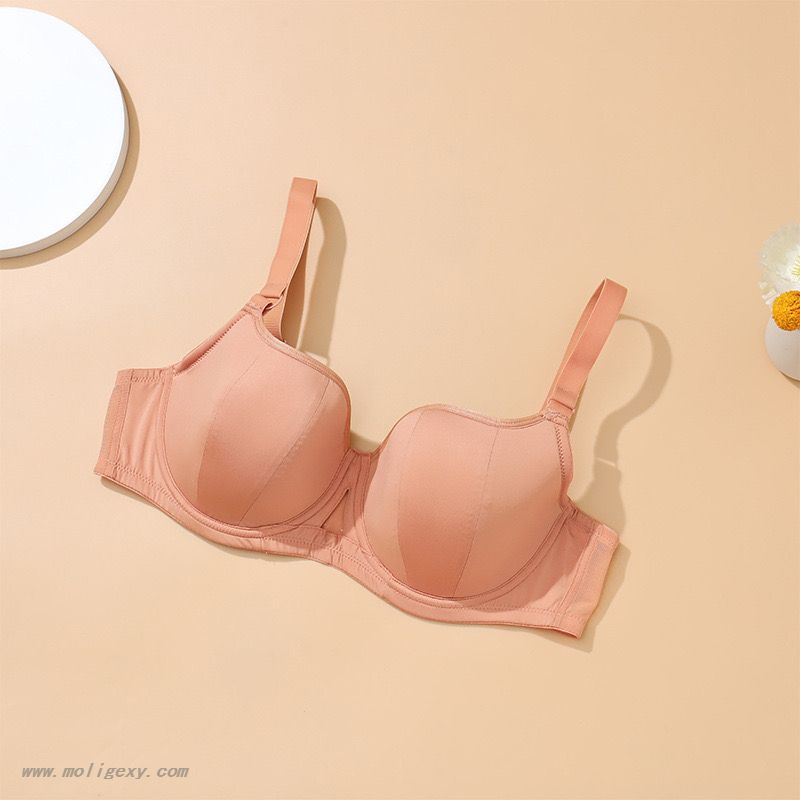 Plus Size Breathable Bra