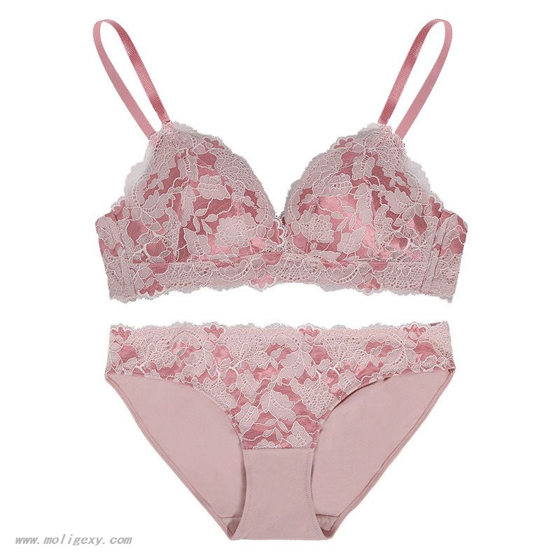 Soft Lacy Sets