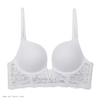 Lacy Seamless Bra