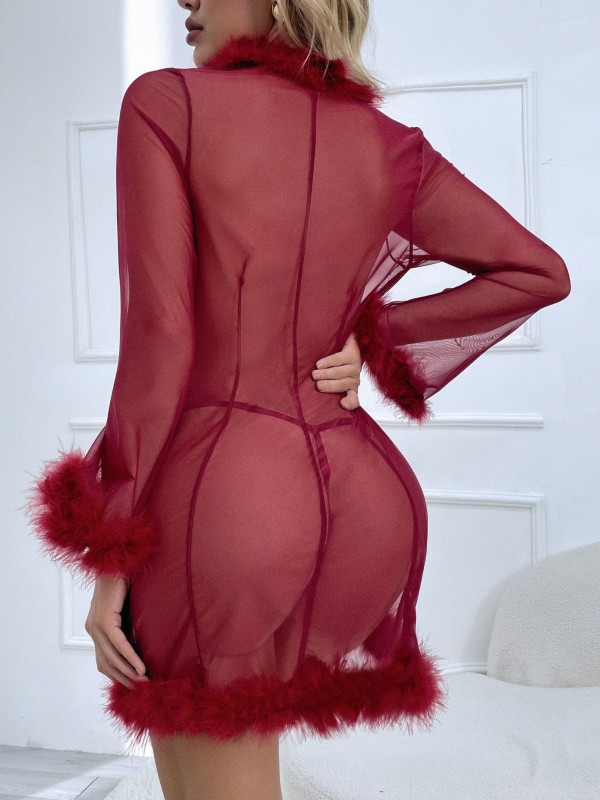 Plus-Size Sexy Fur-Trimmed Pajamas